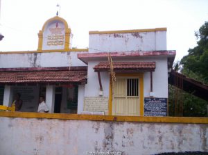 Карунгулжи, где Рамалинга провел 7 лет в медитации (11)